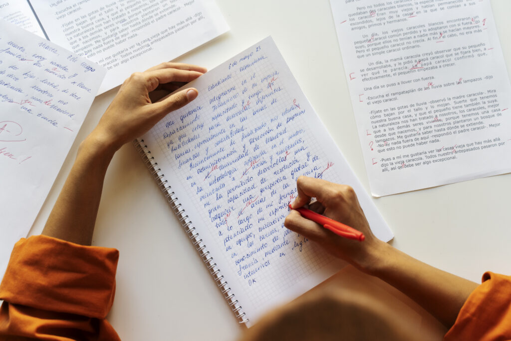 Escribir un texto en un examen de desarrollo