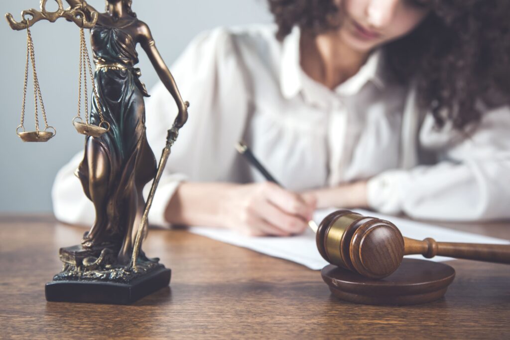 Estudiante para oposiciones de Justicia